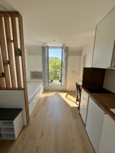 Location – Paris 5e – Studio Meublé avec Vue Panthéon