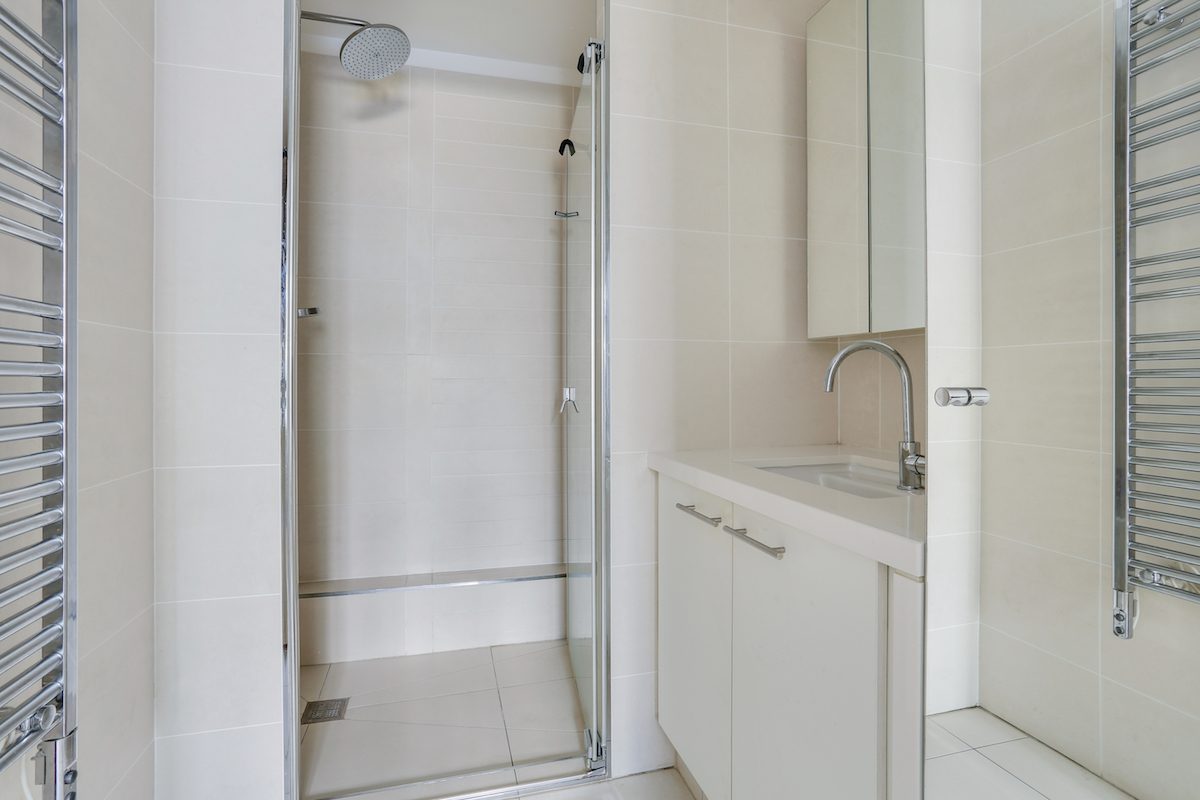 Sevres – Bon Marché