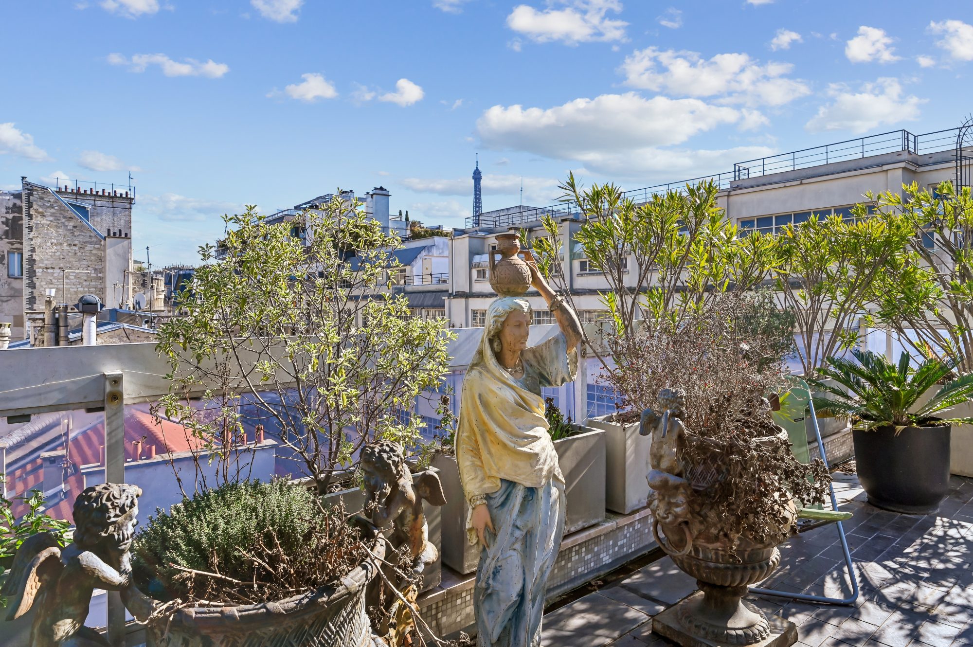 TROCADERO AVEC TERRASSE