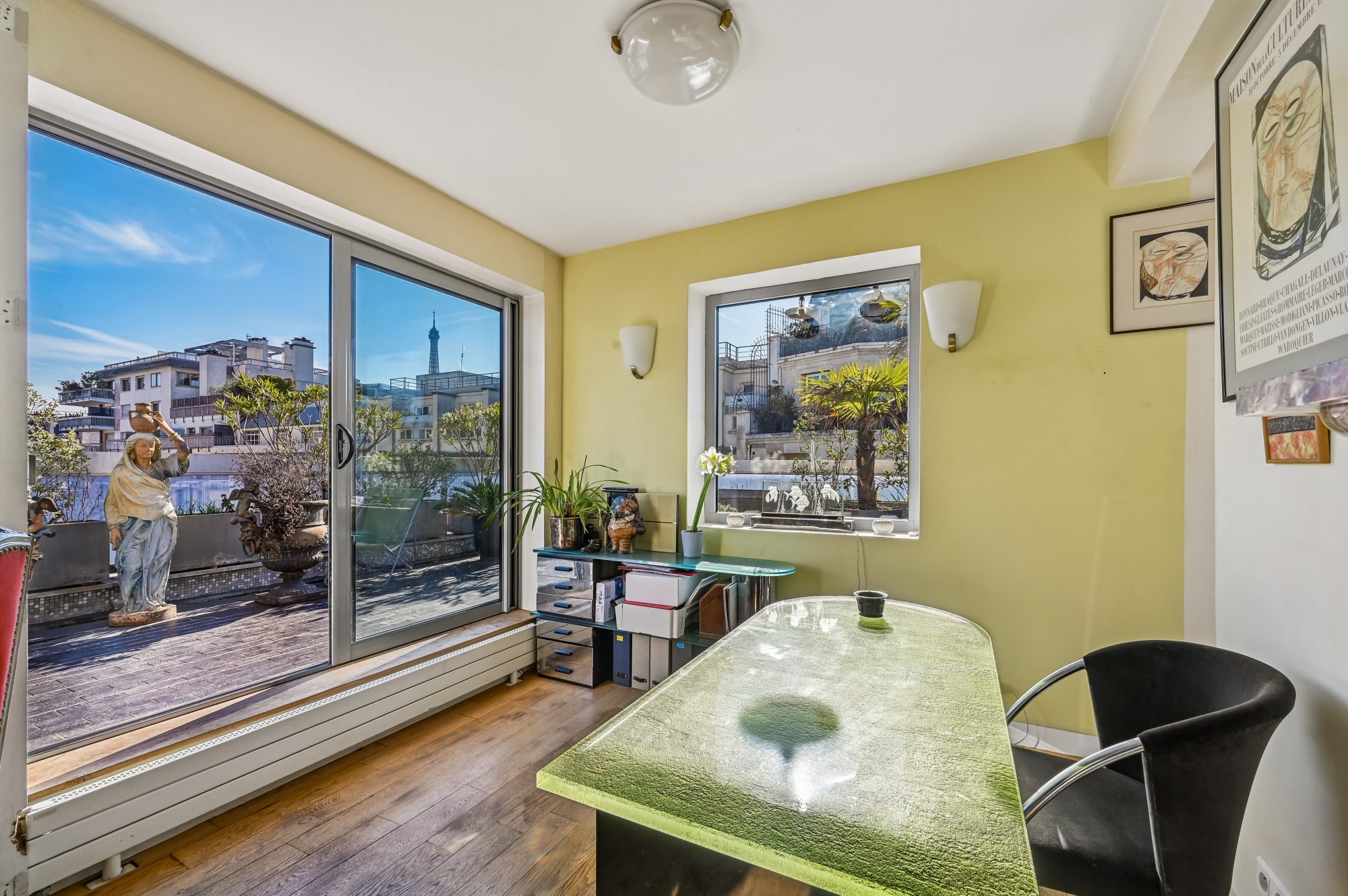 TROCADERO AVEC TERRASSE