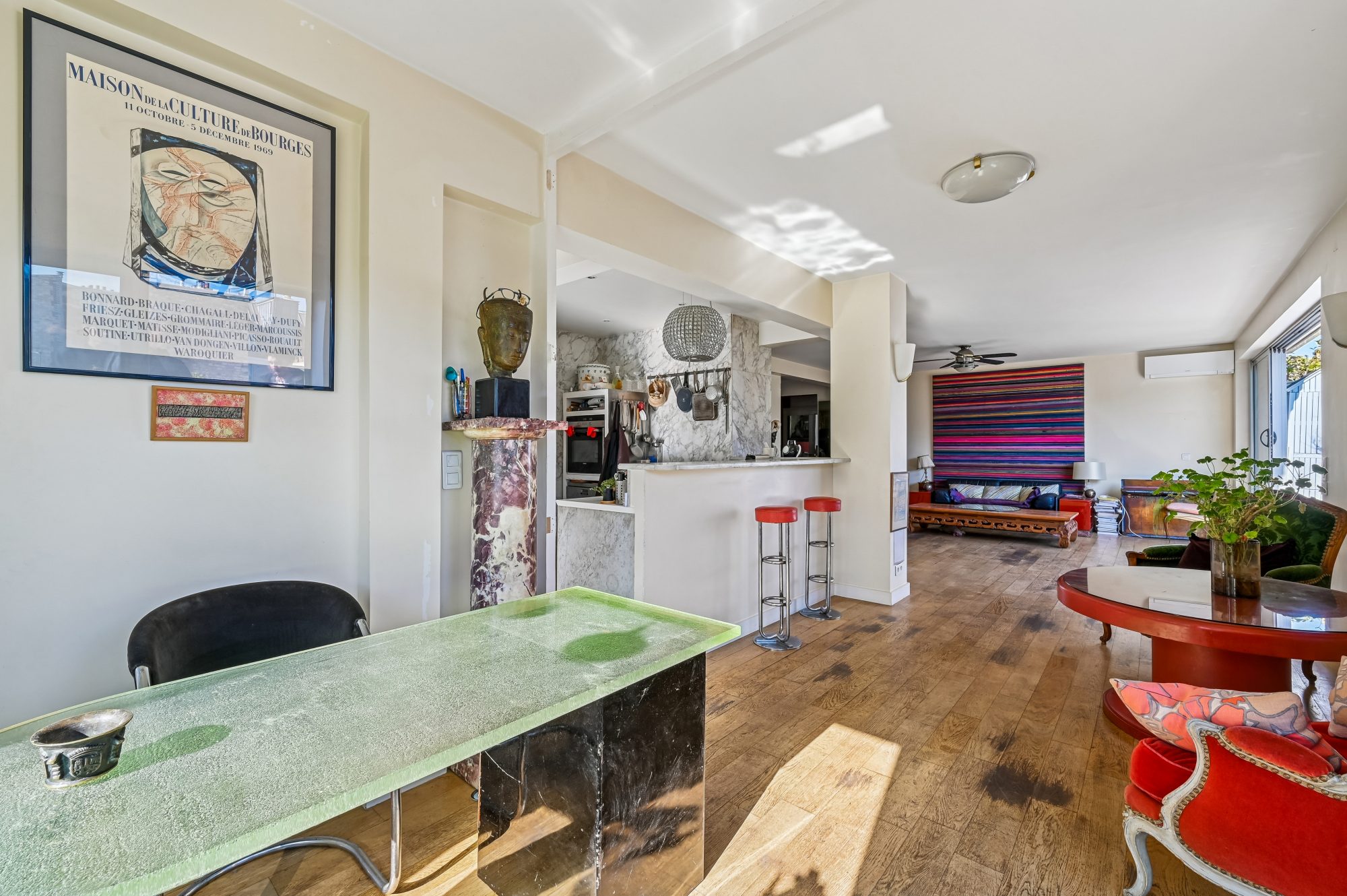 TROCADERO AVEC TERRASSE