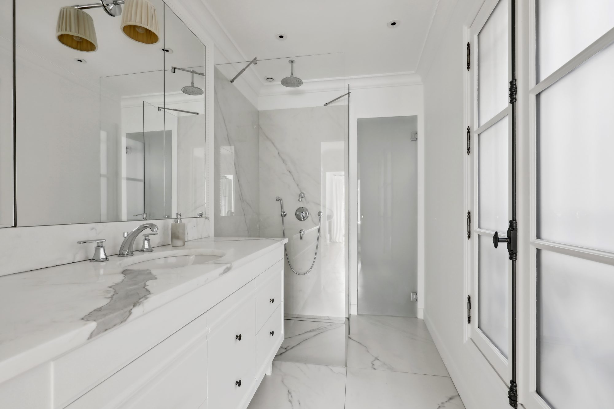 RUE DU BAC/SAINT GERMAIN