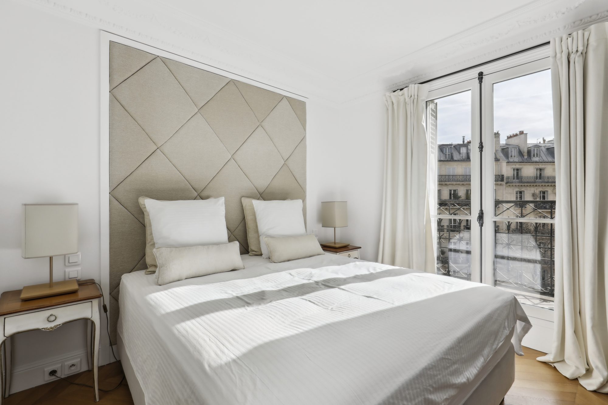 RUE DU BAC/SAINT GERMAIN