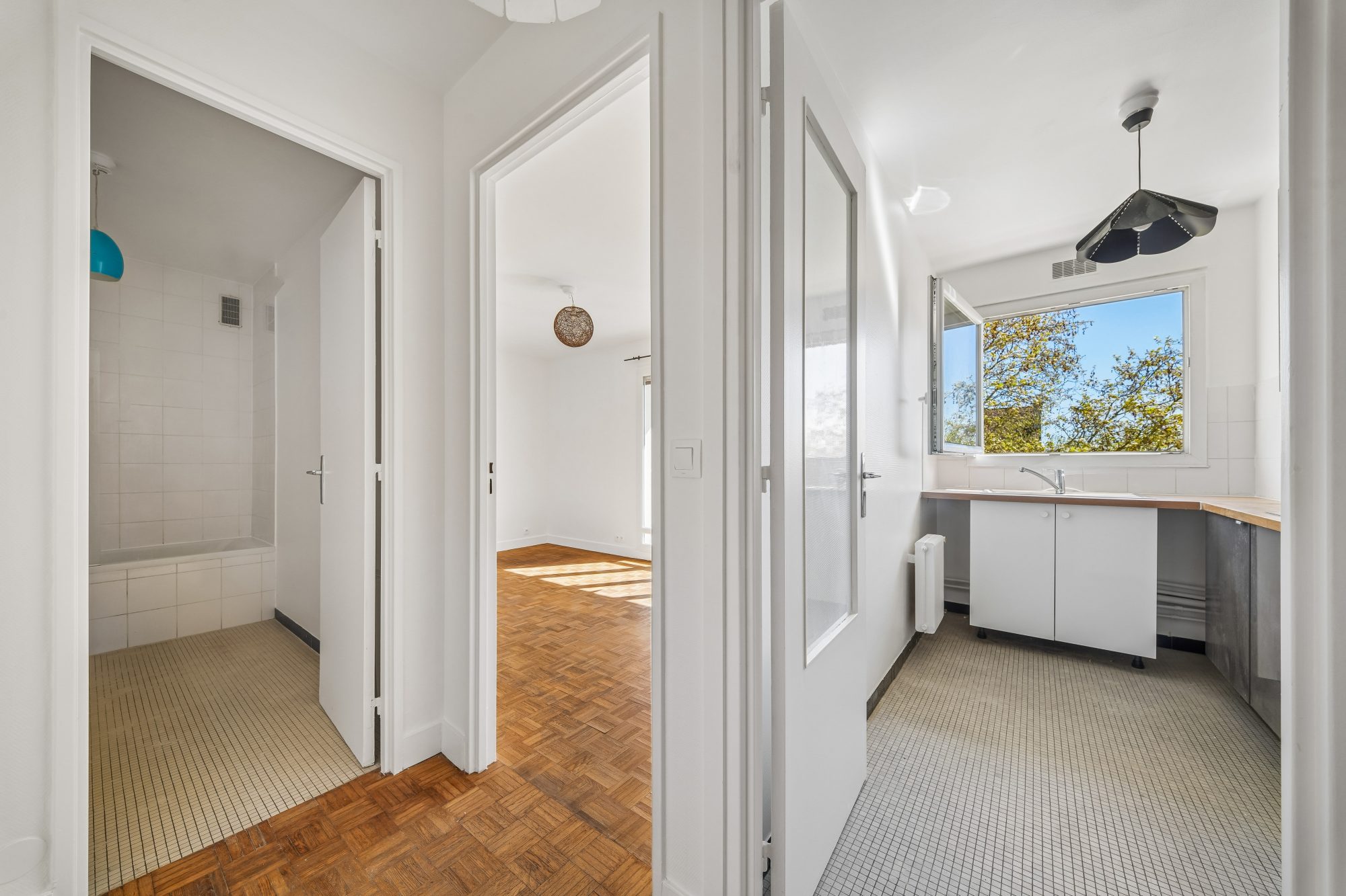 Bourg-la-Reine – Studio avec balcon