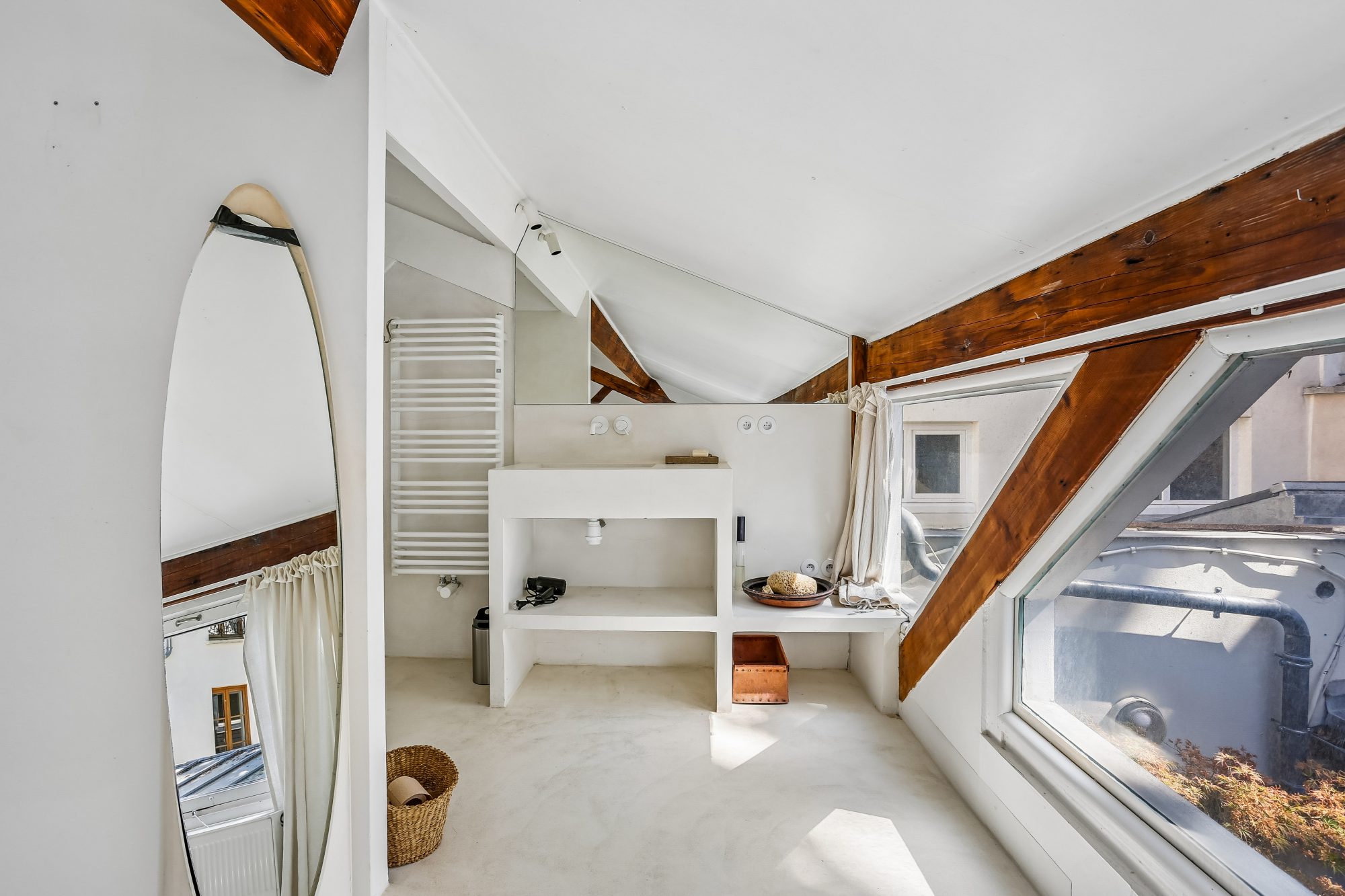Maison à deux pas des Buttes Chaumont